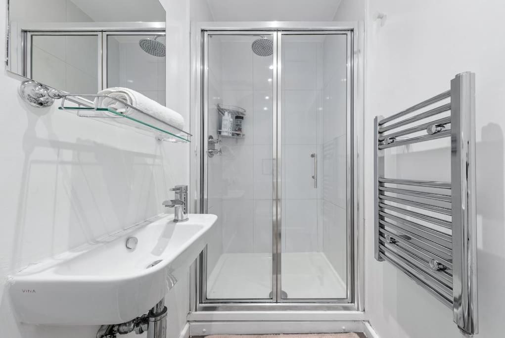 Flat In Piccadilly, Leicester, Chinatown Vr13 Лондон Екстериор снимка